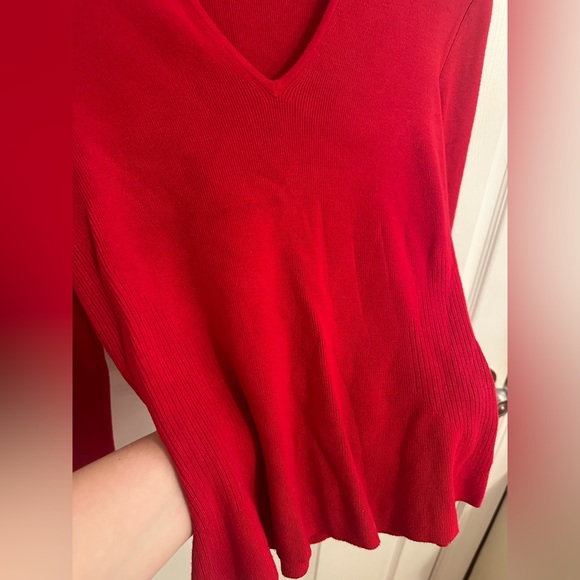 Max Studio Red Collar Sweater Top - Picture 3 of 7